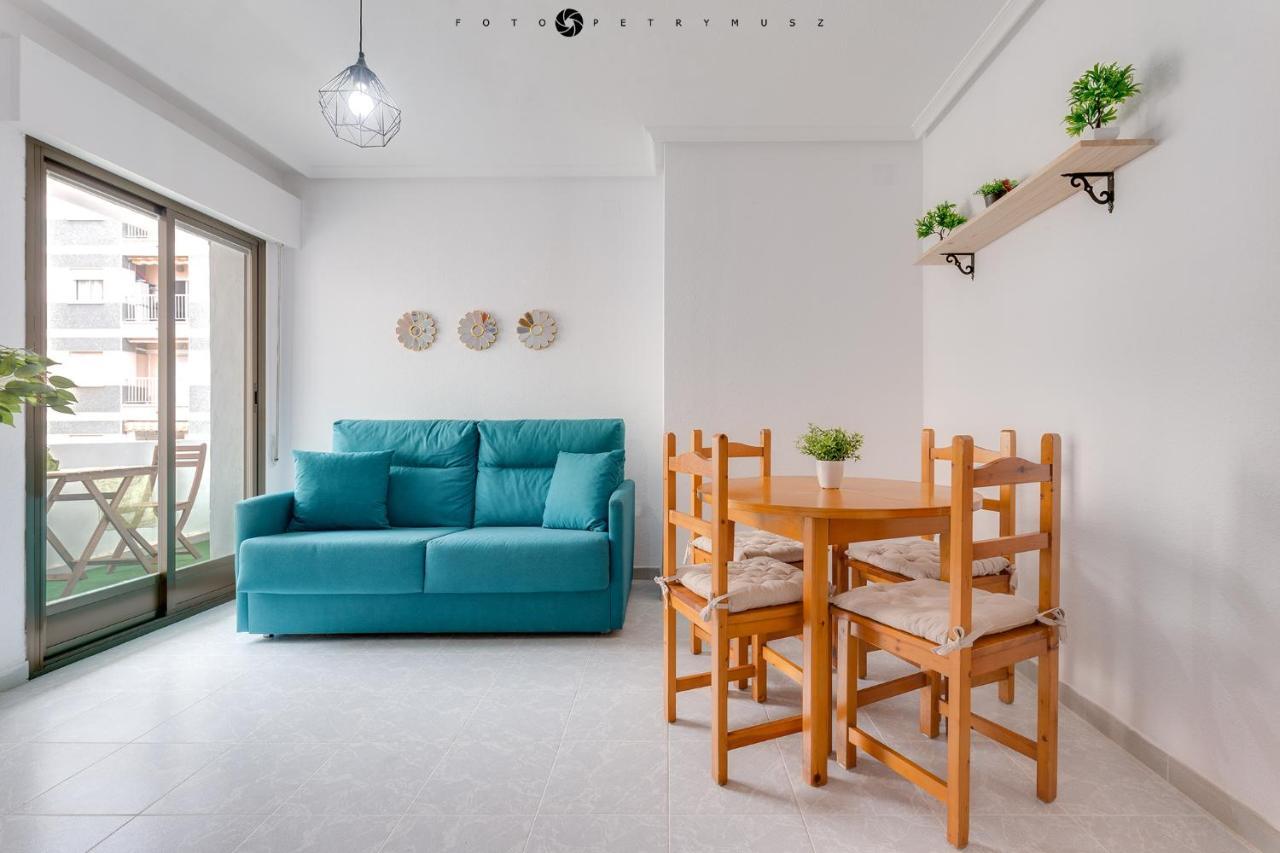 Colorful Apartment Torrevieja Exterior foto
